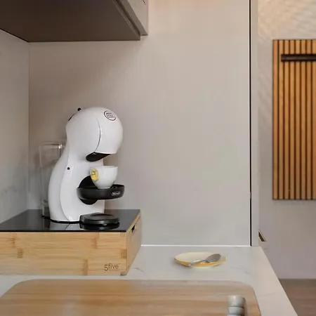 Maison Petrolini - Maggiore Estate By Ginin