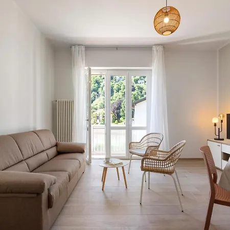 Maison Petrolini - Maggiore Estate By Ginin Διαμέρισμα *