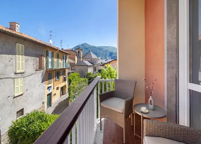 Maison Petrolini - Maggiore Estate By Ginin *