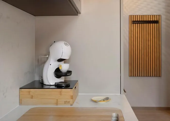 Maison Petrolini - Maggiore Estate By Ginin